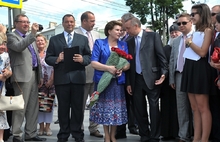 В Ярославле в честь 50-летия полета Валентины Терешковой появилась аллея космонавтов. Фоторепортаж