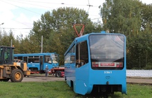 Для разгрузки московских трамваев в Ярославле построили мост и пьедестал