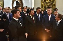 Мэр Ярославля приложился к мощам Спиридона Тримифунтского