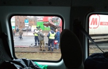 В Ярославле столкнулись фура и трамвай: видео