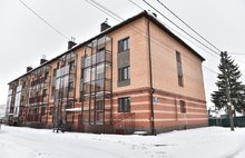 В Ярославле пострадавшие при пожаре семьи въехали в новые квартиры