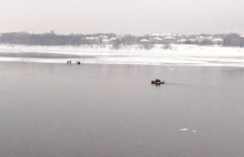 Льдину с рыбаками унесло вниз по Волге после пуска Угличской ГЭС