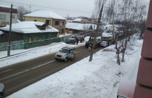 В Ярославле БТР попал в ДТП - Видео