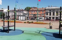 Городские власти не могут отремонтировать травмоопасный батут на площади Юности в Ярославле