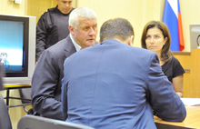 Мэр Ярославля на суде: «Я будто в зоопарке. Осталось только людей приводить, чтобы на меня посмотрели». Фото. Видео