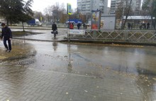 В Ярославле вода избегает ливневок - жители заговорили об аномальной зоне     