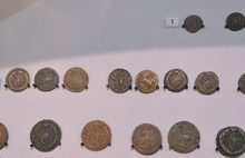 Жители Ярославля увидели древние монеты. Фоторепортаж