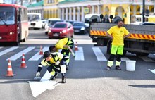 В центре Ярославля начали наносить дорожную разметку