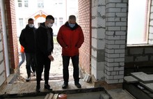 В Рыбинске глава города посетил стройки трех яслей