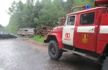 Врезался в дерево и загорелся: в Ярославской области произошло смертельное ДТП