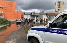 «Вы хотите, как в Хабаровске»: хозяева ларьков в Ярославле грудью встали против их сноса