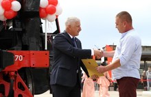 В Рыбинске на день города открыли памятник паровозу