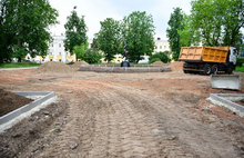 «Песок растащили по всей площадке»: мэр Ярославля раскритиковал ремонт площади Труда