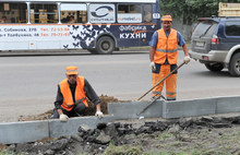 На проспекте Октября в Ярославле работает горстка людей. Фоторепортаж