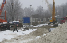 Строительные площадки  наступают на Бутусовский парк в центре Ярославля