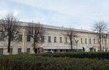В Ярославле вместо погибших лип сажают клены