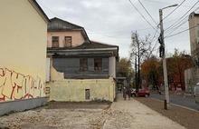«Увидели удручающую картину»: улицу Пушкина в Ярославле снова раскрасили вандалы