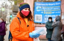 В Ярославле раздают медицинские маски