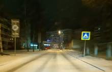«Город в снежной каше»: в Ярославль пришел день жестянщика