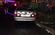 В Ярославле ночью сожгли два автомобиля