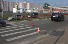 На пешеходном переходе в Ярославле иномарка сбила женщину