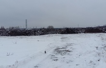 В Ярославской области в поселке свалили «благоухающий» нефтепродуктами грунт