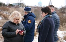 К отрезанным водой деревням в Ярославской области организована переправа