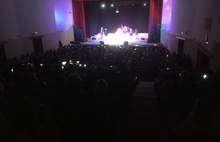 «А где дистанция?»: концерт Тани Булановой в Рыбинске прошел при полном зале