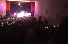 «А где дистанция?»: концерт Тани Булановой в Рыбинске прошел при полном зале