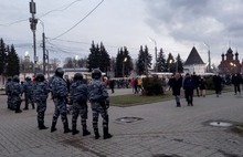 На Богоявленской площади в Ярославле появился ОМОН