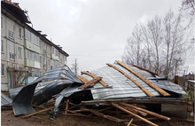 В Ярославской области с трехэтажки сдуло крышу