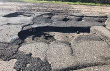 «Денег нет»: в Ярославской области разваливается межрайонная дорога