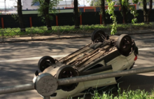 В Ярославле перевернулся автомобиль