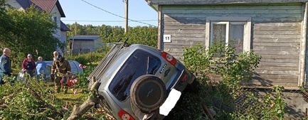Стало плохо за рулем: в ДТП под Рыбинском ранены трое детей