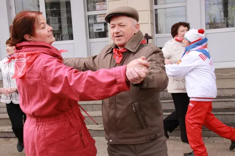В Ярославле две тысячи человек вышли на общегородскую зарядку