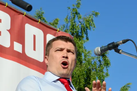 Депутат муниципалитета Ярославля Дмитрий Кузьмин уехал за границу