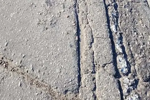 Ямы на дорогах Ярославской области приобрели международную известность 