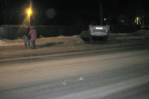 В Угличском районе перевернулся «Ваз 2112»