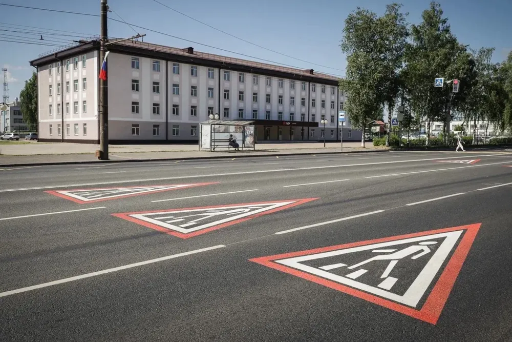 В Рыбинске впервые применили красную разметку