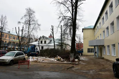 Второй сквер  лег под нож в центре Ярославля