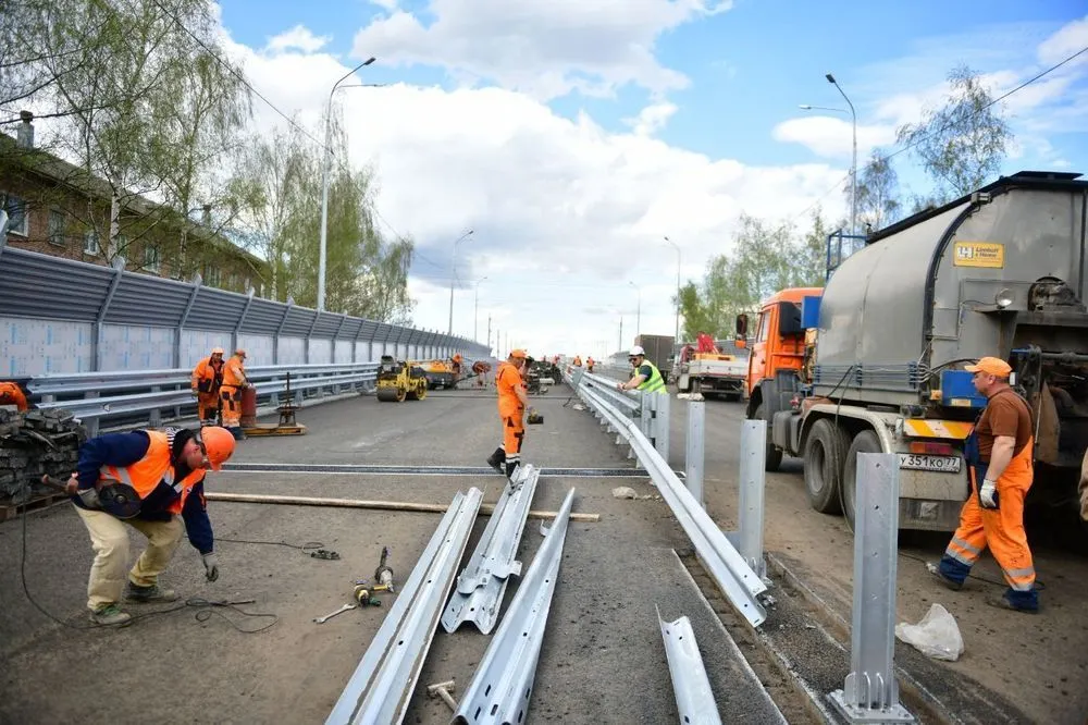  В Ярославле над Добрынинским мостом сгущается информационный туман
