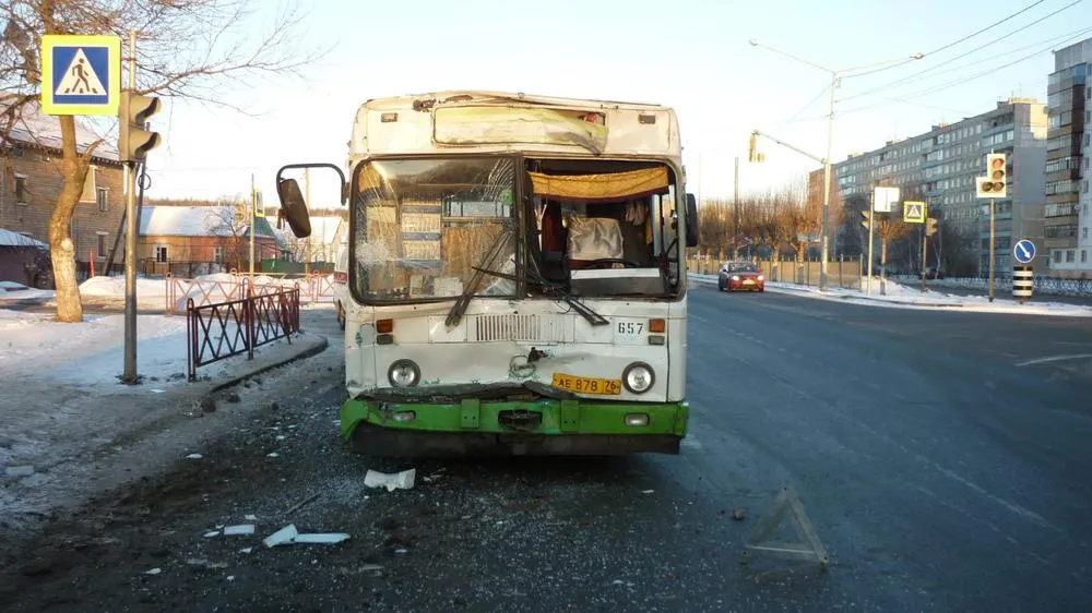 В Ярославле столкнулись два автобуса