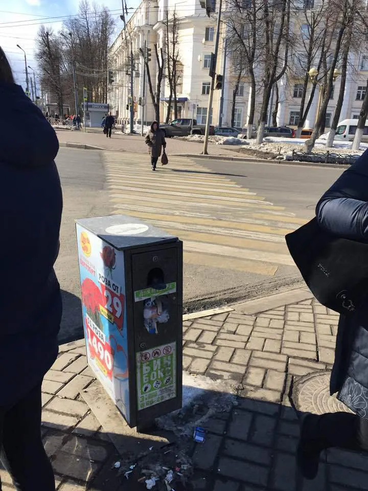 В новый год без бин-боксов: Ярославль очищают от рекламных урн