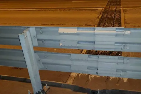 В Ярославле Октябрьский мост трещит по швам