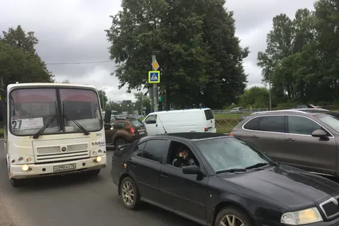Глобальная пробка в Ярославле: причиной стал национальный проект
