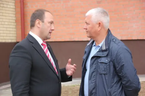 Депутаты муниципалитета Ярославля поздравили новоселов
