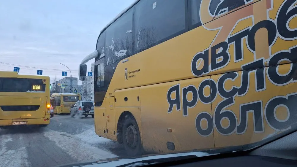 В Ярославской области замерзают китайские автобусы Yutong
