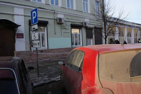 В Ярославле прошел рейд по борьбе с незаконными парковками