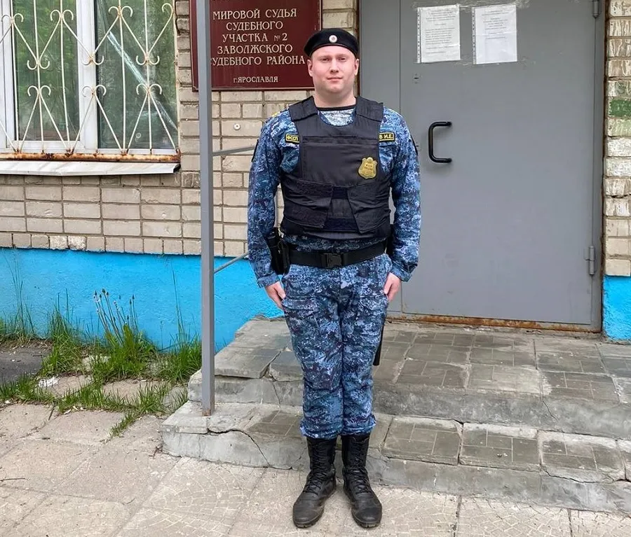 Судебный пристав спас страдающего эпилепсией ярославца