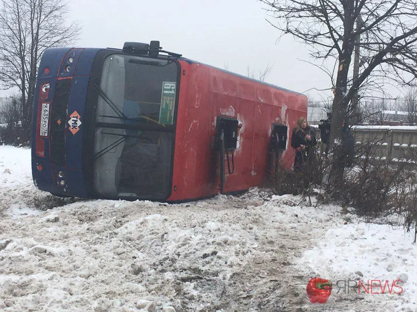ДТП с участием двух маршруток: эксклюзивные фото с места аварий